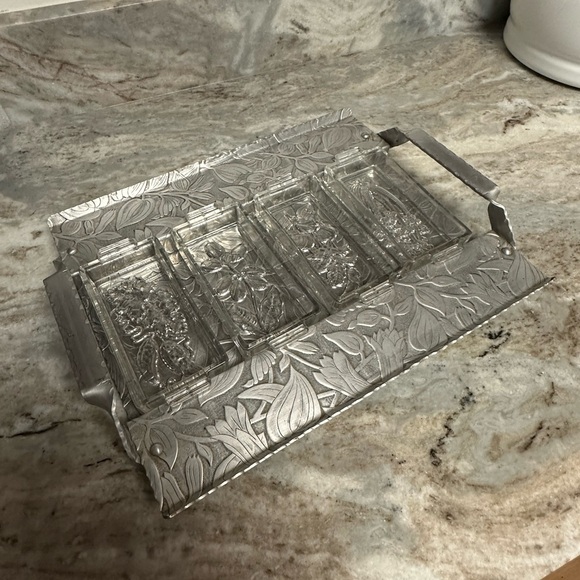 Federal Silver Co Vintage Florette Serving Tray - Picture 2 of 9